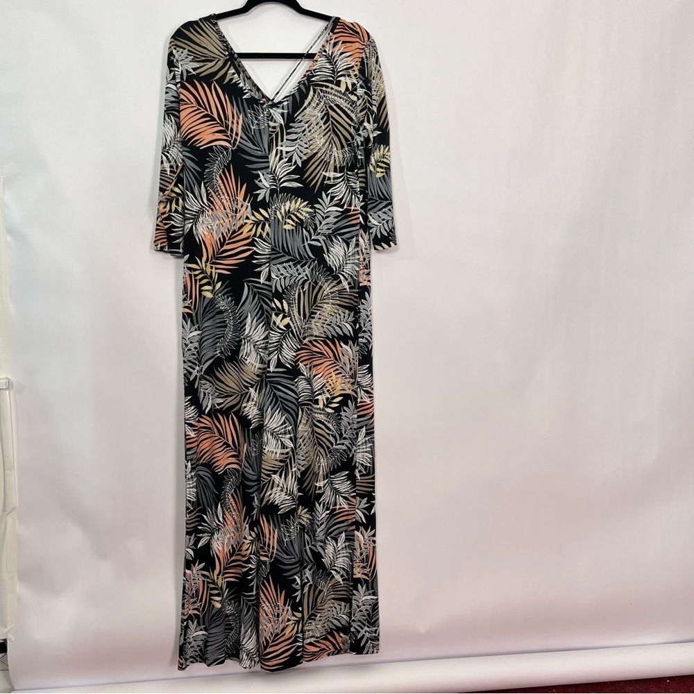 Attitudes by Renee Petite Printed Como Jersey Jumpsuit Sz Small Black Grey - Picture 3 of 6